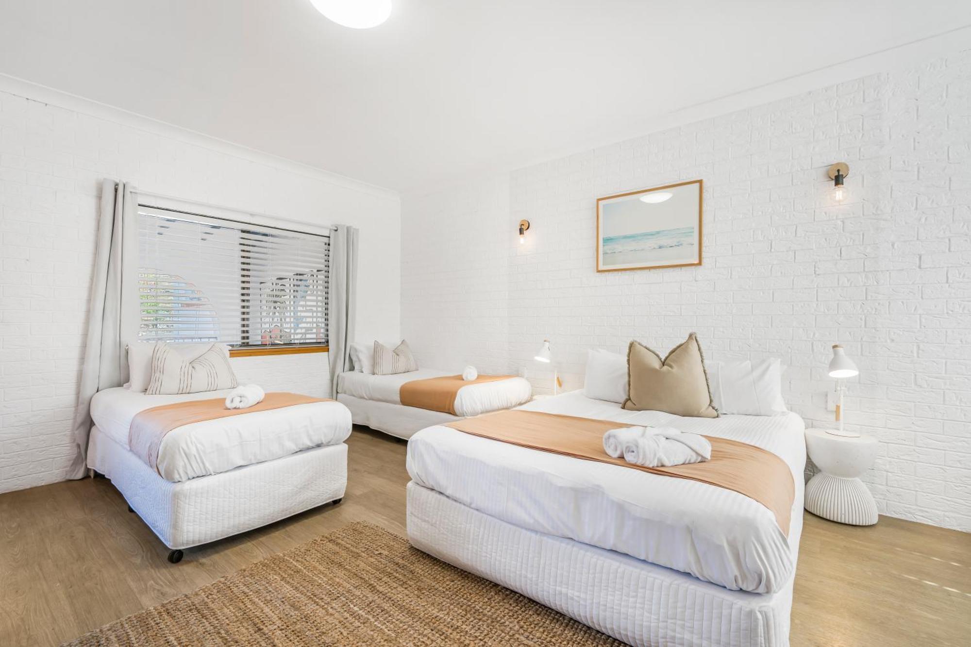 The Med Crescent Head Motel Luaran gambar