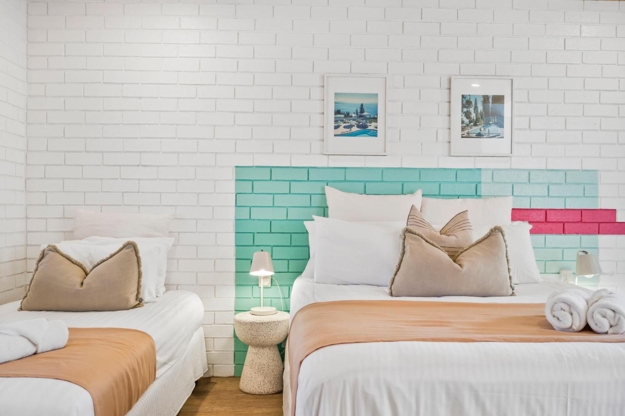 The Med Crescent Head Motel Luaran gambar