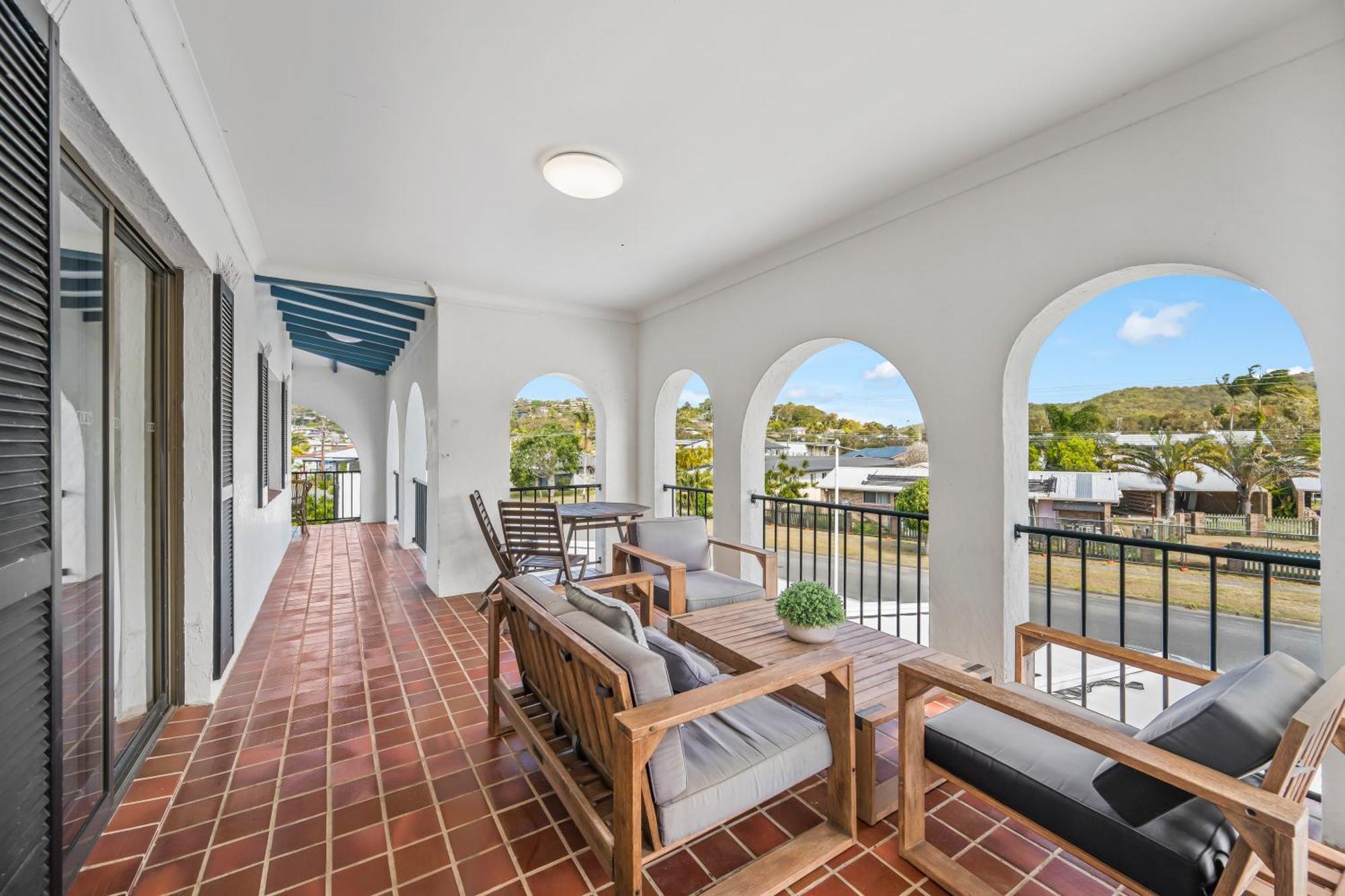 The Med Crescent Head Motel Luaran gambar